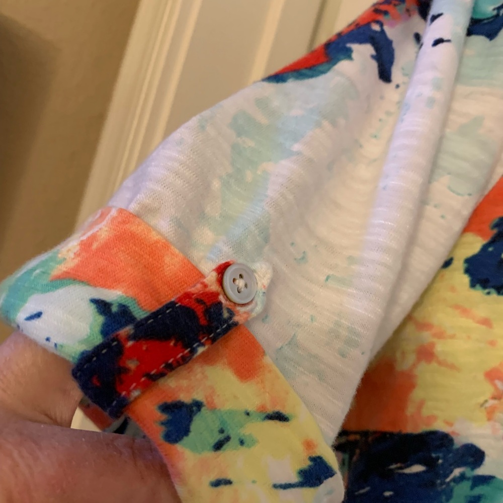 Chico’s Colorful Abstract Roll Tab Women's Top size 2(L-12). - Picture 2 of 10
